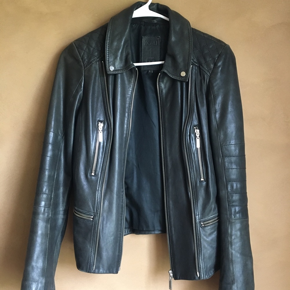 Black 100% leather jacket